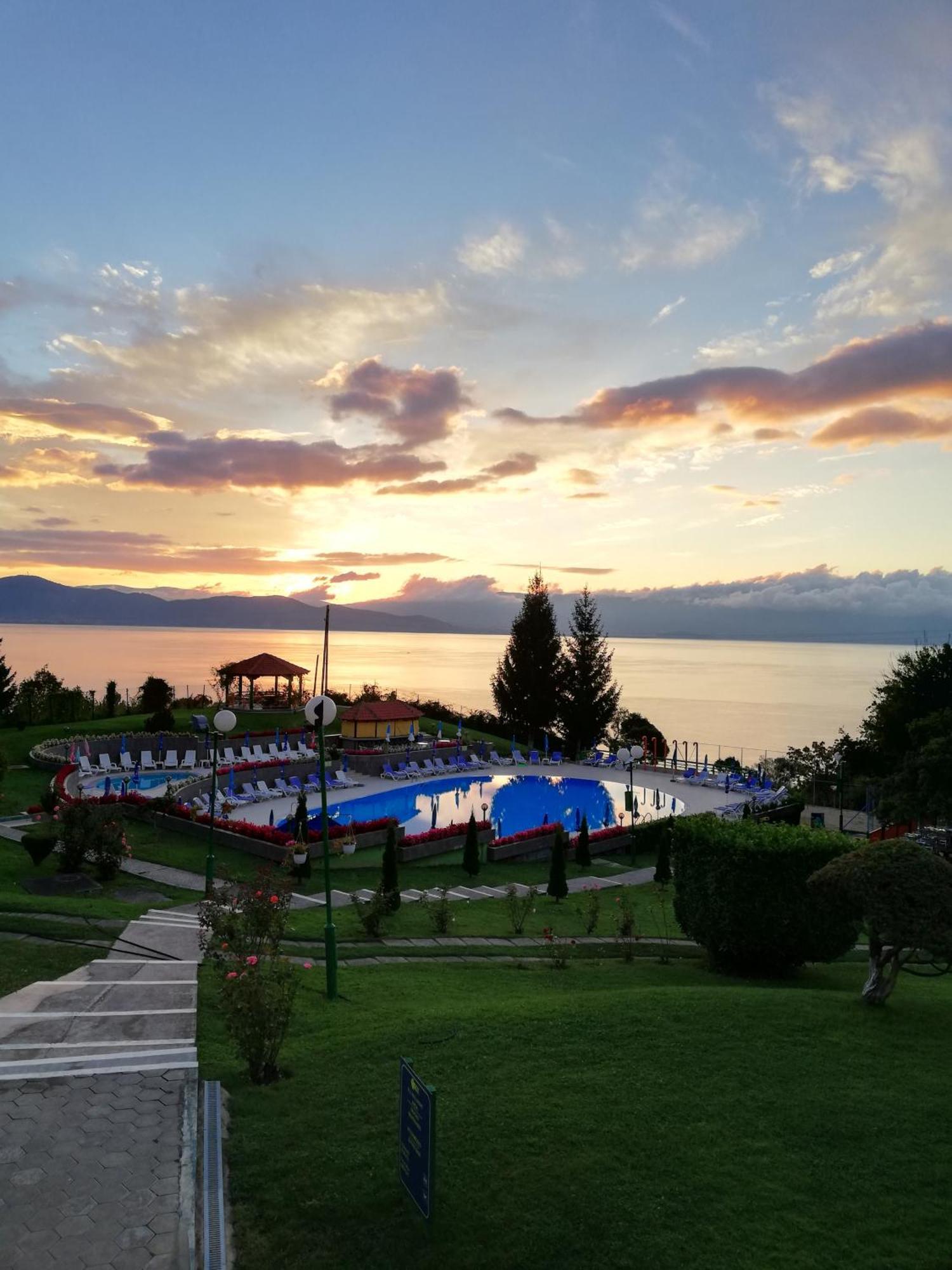 Hotel Makpetrol Struga Exterior foto